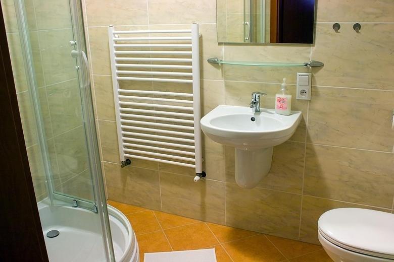 Hotel Tenis Хжастовице Стая снимка